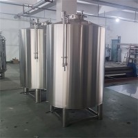 吉首市鸿谦不锈钢牛奶罐立式储酒罐来图可订耐压寿命强　