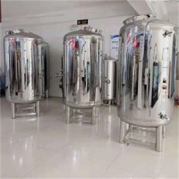 周口市鸿谦反渗透无菌水箱无菌纯水箱用途广泛卫生放心