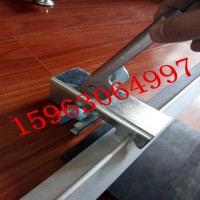 输送带导料槽裙板夹持器 防溢裙板夹具 带式输送机夹子
